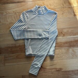 American Eagle Cardigan/Shirt